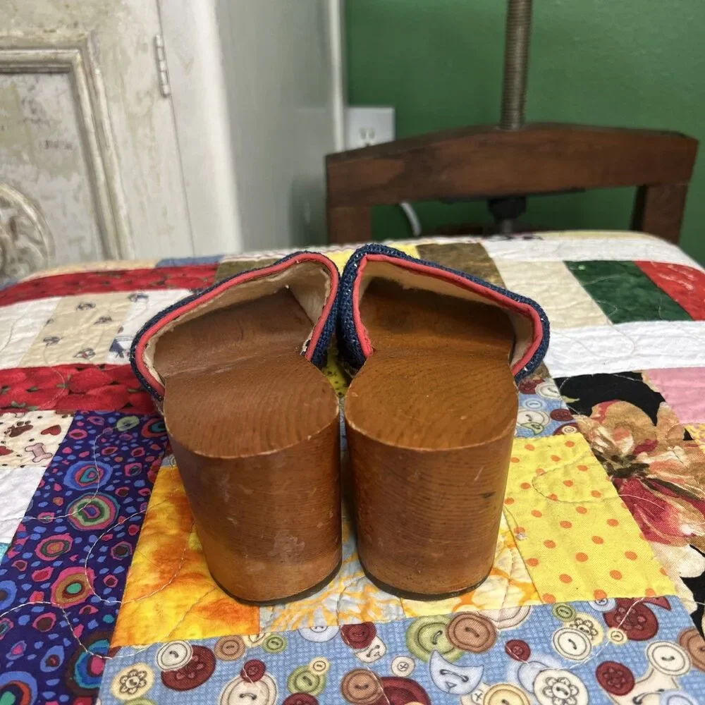 1970s Vtg Wooden Clog Size 7 w/ Strawberries Cottage Country Boho Artsy